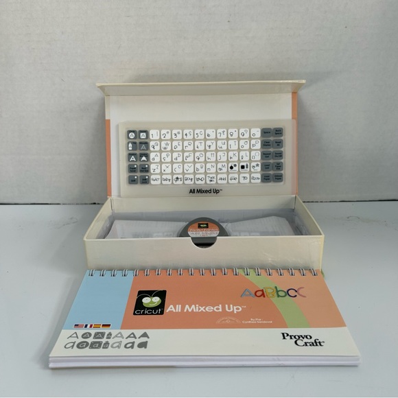 Cricut ALL MIXED UP font - Picture 3 of 11